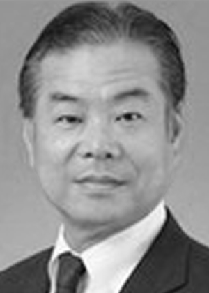 藤田 勉 氏